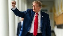 क्रांति के लिए एकदम बेहतरीन जगह... France Protest पर Donald Trump का तंज क्रांति के लिए एकदम बेहतरीन जगह... France Protest पर Donald Trump का तंज
