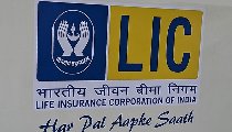 क्या एलआईसी बीमा पॉलिसी का प्रीमियम समय पर नहीं भर पाने से पुरानी राशि डूब जाती है? क्या एलआईसी बीमा पॉलिसी का प्रीमियम समय पर नहीं भर पाने से पुरानी राशि डूब जाती है?
