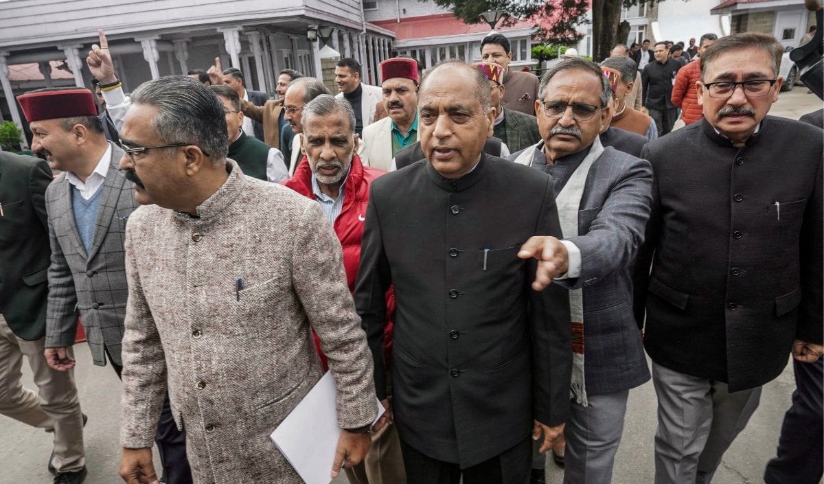 हिमाचल में केंद्र के फंड पर CM Sukhu चमका रहे छवि, Jairam Thakur का Congress पर हमला