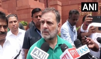 SIR पर Congress के विरोध के बीच Vietnam रवाना हुए Rahul Gandhi, IGI से भरी उड़ान