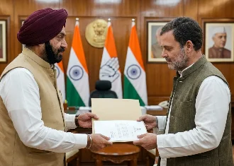 Punjab Congress अध्यक्ष पद से Raja Warring ने दिया इस्तीफा, Rahul Gandhi को सौंपा पत्र