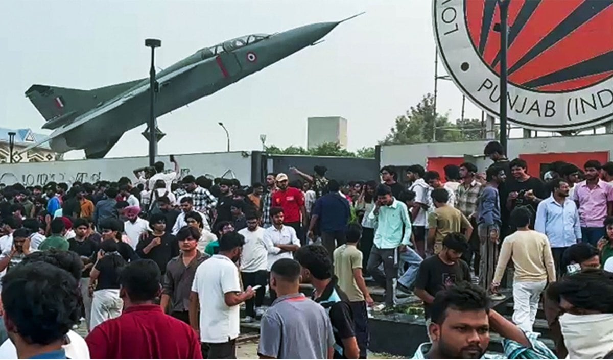LPU उपद्रव के बाद 10 दिनों के लिए फिजिकल क्लासेज सस्पेंड, 9 आरोपी गिरफ्तार