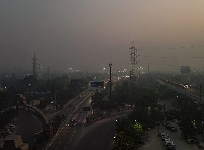 दिल्ली की आबोहवा हुई खराब