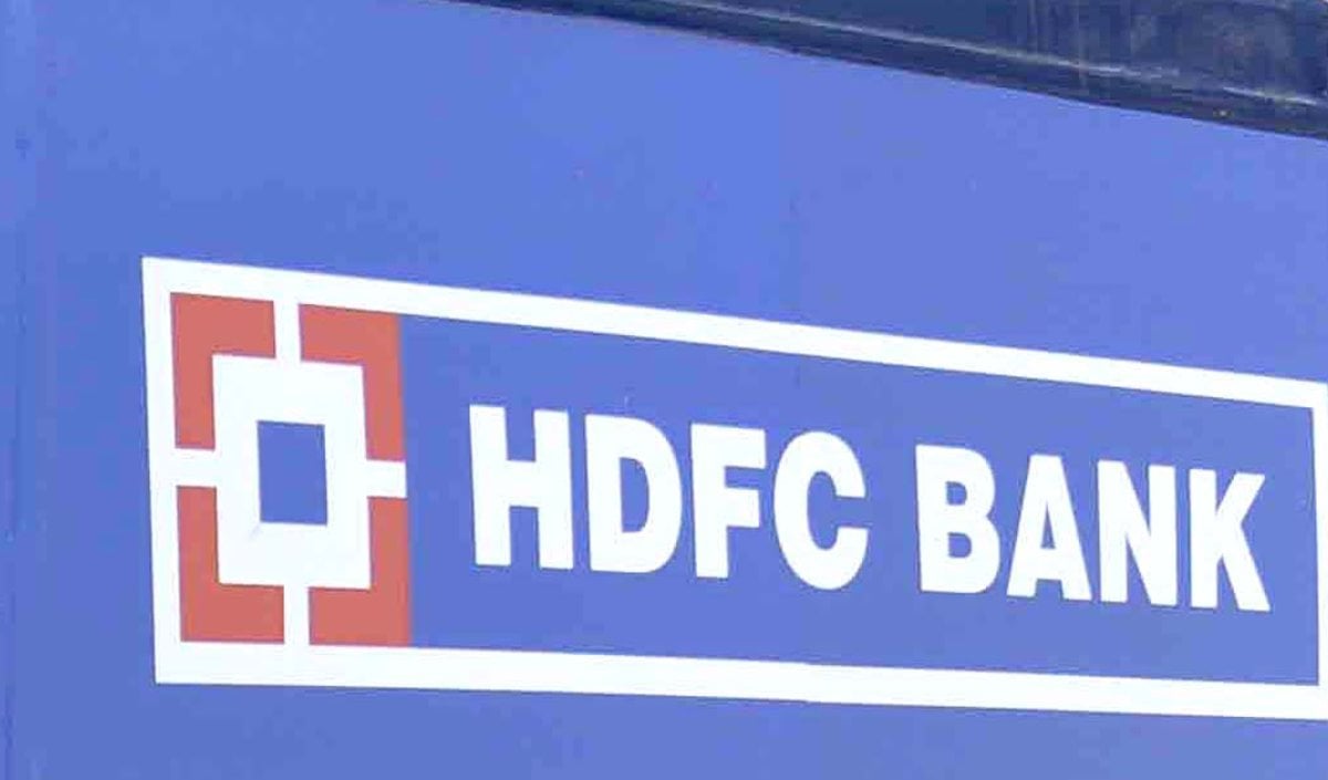 HDFC HDFC