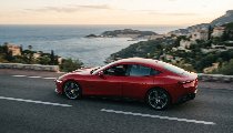 Ferrari ने पेश की पहली EV Luce, 1036bhp पावर और 530km की रेंज से लैस