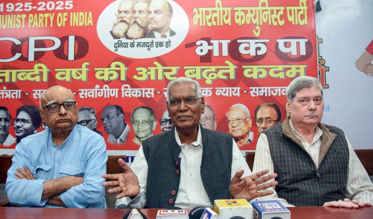 Jantar Mantar पर Protest Ban के खिलाफ INDIA Bloc का मोर्चा, D Raja बोले- हम लड़ेंगे