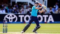 Harry Brook ने तोड़ा Shubman Gill का रिकॉर्ड, 114 गेंदों में जड़ा सबसे तेज ODI दोहरा शतक