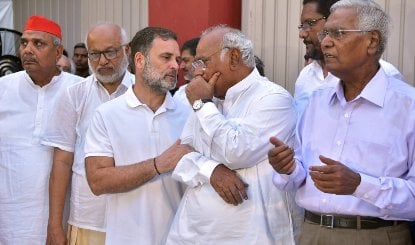 Ramlila Maidan रैली के बाद सड़कों पर उतरेगा INDIA Bloc, CEC के इस्तीफे पर अड़ा विपक्ष