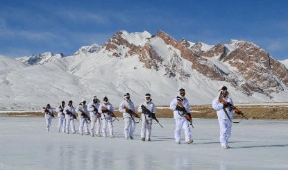 India China LAC Tension | अरुणाचल सीमा पर चीन के साथ टकराव जारी: ITBP प्रमुख के खुलासे के बाद कांग्रेस ने PM मोदी पर बोला हमला