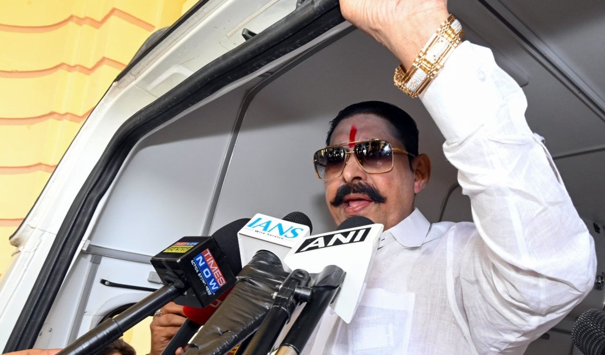 JDU का अनंत सिंह पर बड़ा एक्शन, 6 साल के लिए पार्टी से निकाला, विधायकी जाने का भी खतरा!
