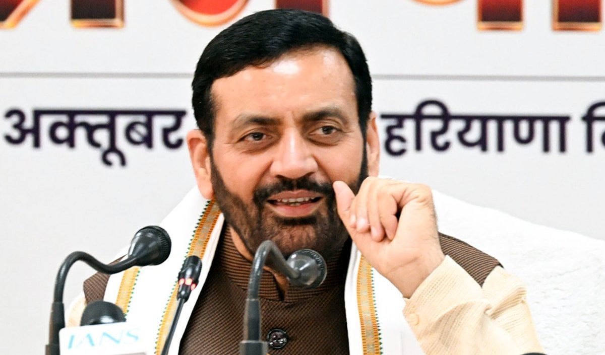 हरियाणा बिजली संकट टला: सीएम सैनी और ऊर्जा मंत्री विज से बातचीत के बाद कर्मचारियों ने वापस ली हड़ताल, निजी कंपनियों की एंट्री पर रोक का आश्वासन