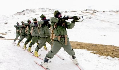 India-China Arunachal Pradesh Border Standoff | अरुणाचल के असाफिला और लोंगजू में बनी हुई है संवेदनशीलता, लेकिन नियंत्रण में है स्थिति, सैन्य और कूटनीतिक तंत्र सक्रिय