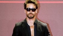 Tiger Shroff Firing Incident: सूरत से बरामद हुए हमलावर के हथियार और कारतूस, मुंबई पुलिस की क्राइम ब्रांच का बड़ा खुलासा Tiger Shroff Firing Incident: सूरत से बरामद हुए हमलावर के हथियार और कारतूस, मुंबई पुलिस की क्राइम ब्रांच का बड़ा खुलासा