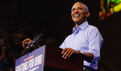 ऐसा क्या बदल रहे हैं Trump कि Obama ने व्हाइट हाउस की तुलना सद्दाम की चीजकेक फैक्टरी से कर दी?