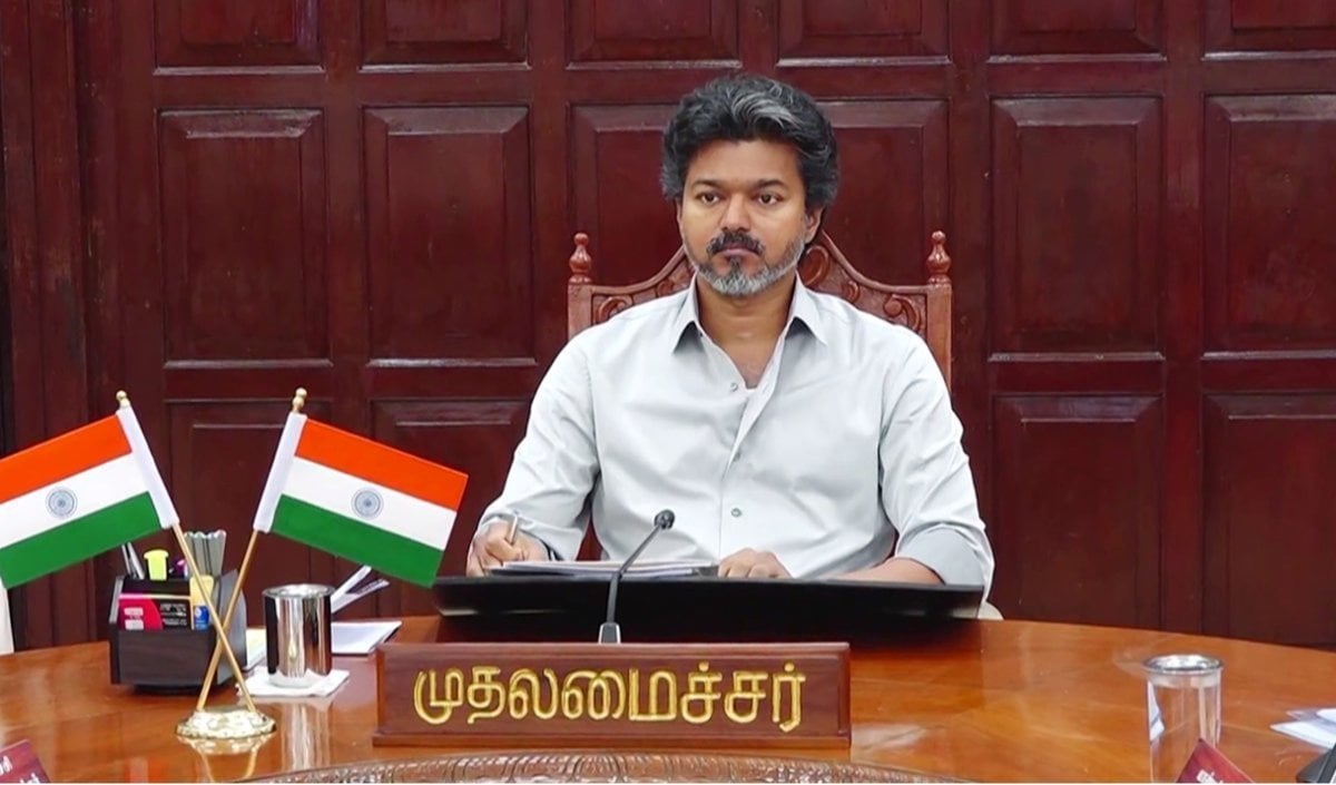 मुफ्त चावल पॉलिश कर बेचने का आरोप, AIADMK ने TVK सरकार की 30 रुपये स्कीम पर खड़े किए सवाल