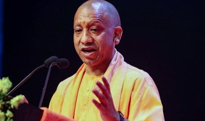 Rahul-Akhilesh पर बरसे Yogi Adityanath, कहा- छोटे मियां-बड़े मियां को घुसपैठियों से प्यार, गरीबों से नफरत