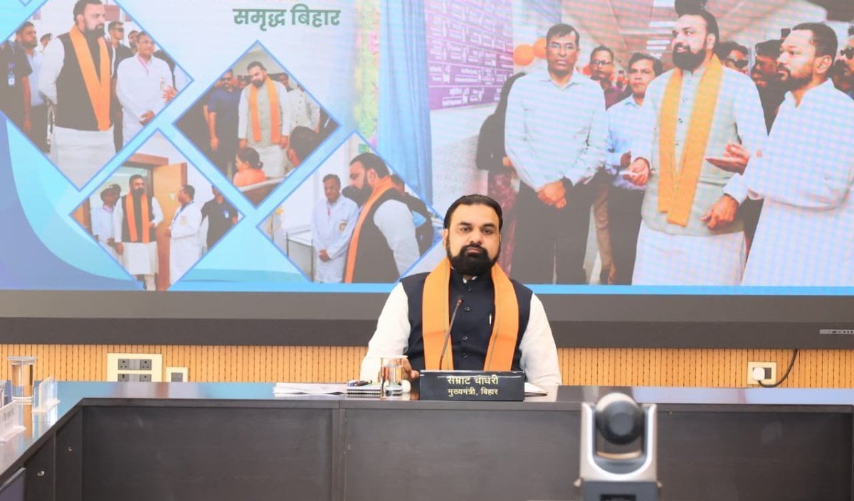 CM Samrat Choudhary ने नशामुक्त Bihar अभियान शुरू किया, WhatsApp चैटबॉट और हेल्पलाइन जारी