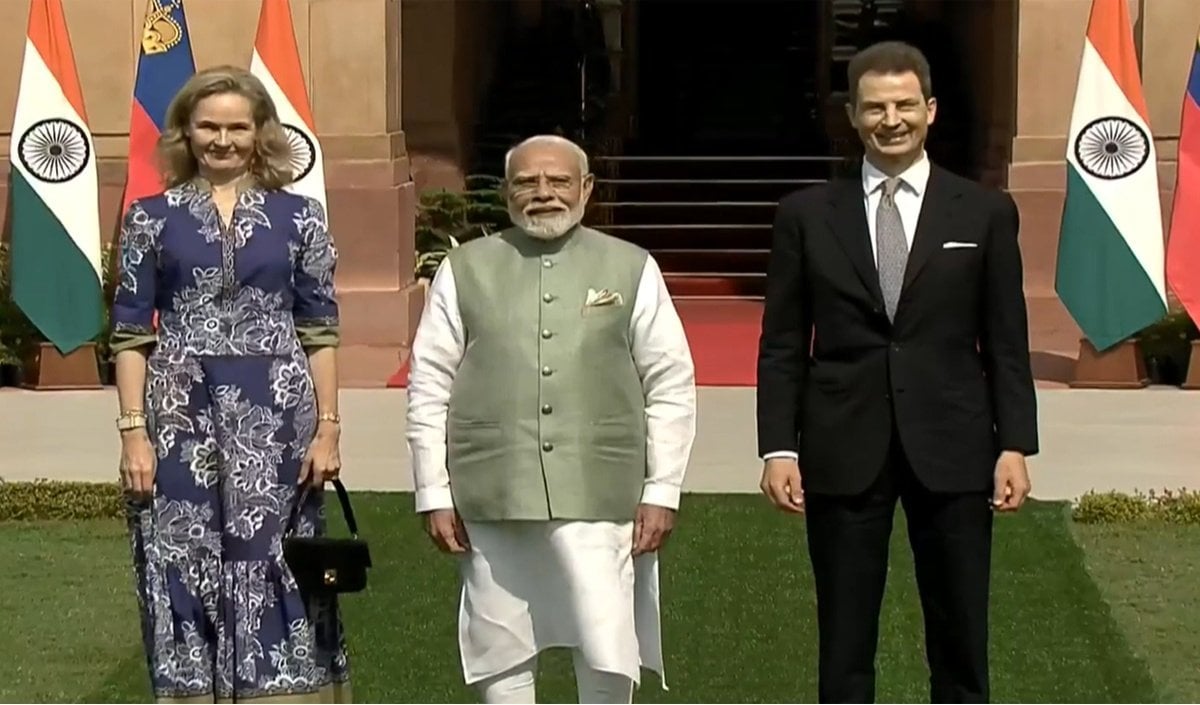 Prince Alois का पहला भारत दौरा, Rashtrapati Bhavan में हुआ भव्य औपचारिक स्वागत, PM मोदी से की द्विपक्षीय वार्ता