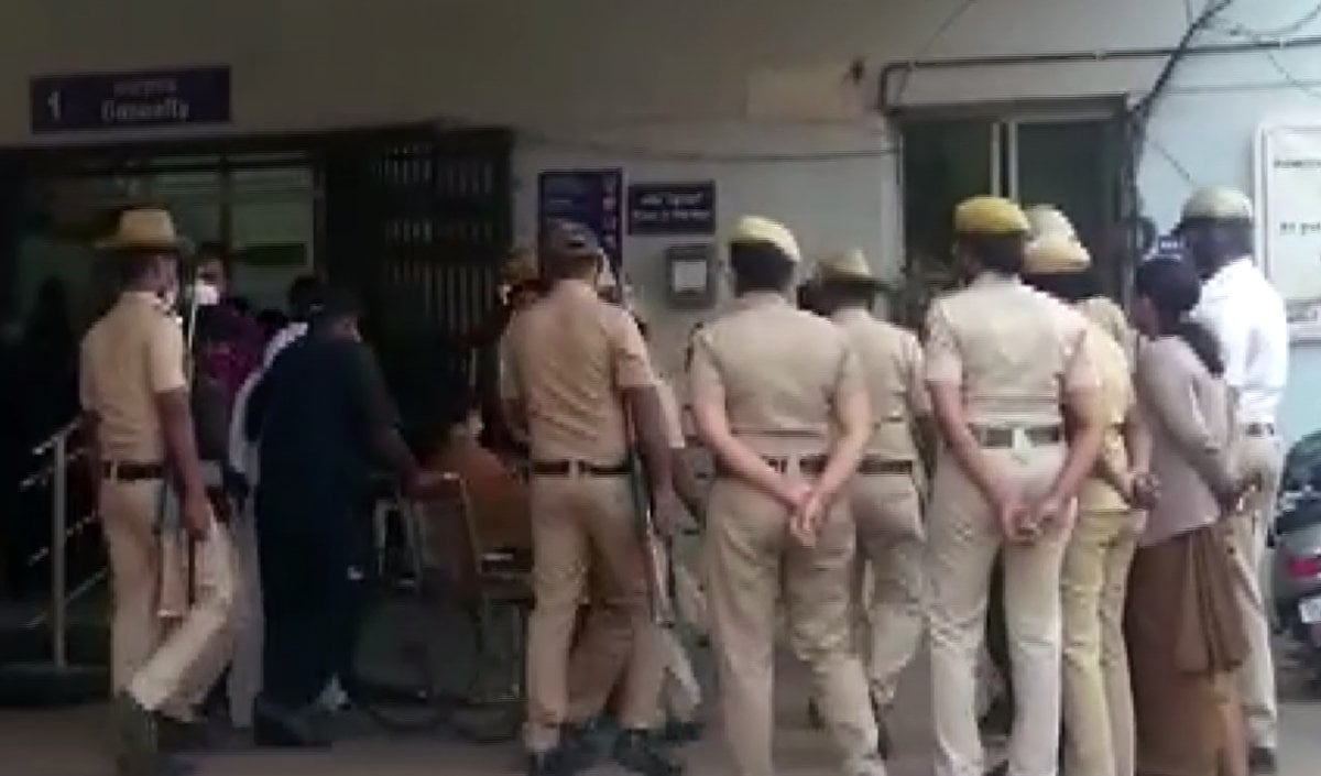 Tamil Nadu के थेनी सब-जेल में बड़ी वारदात: बीमारी का नाटक कर 17 कैदी हुए फरार, 4 गिरफ्तार, 9 जेलकर्मी सस्पेंड