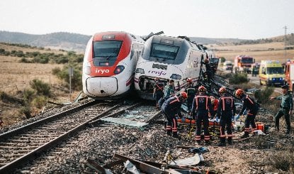स्पेन के टोलेडो में दो हाई स्पीड ट्रेनों की टक्कर, 10 लोगों की मौत