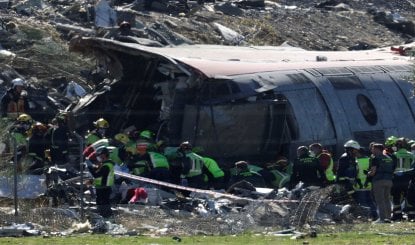 Spain Train Crash: Toledo में Iryo ट्रेन के डिब्बे ढलान पर गिरे, 30 यात्रियों की मौत