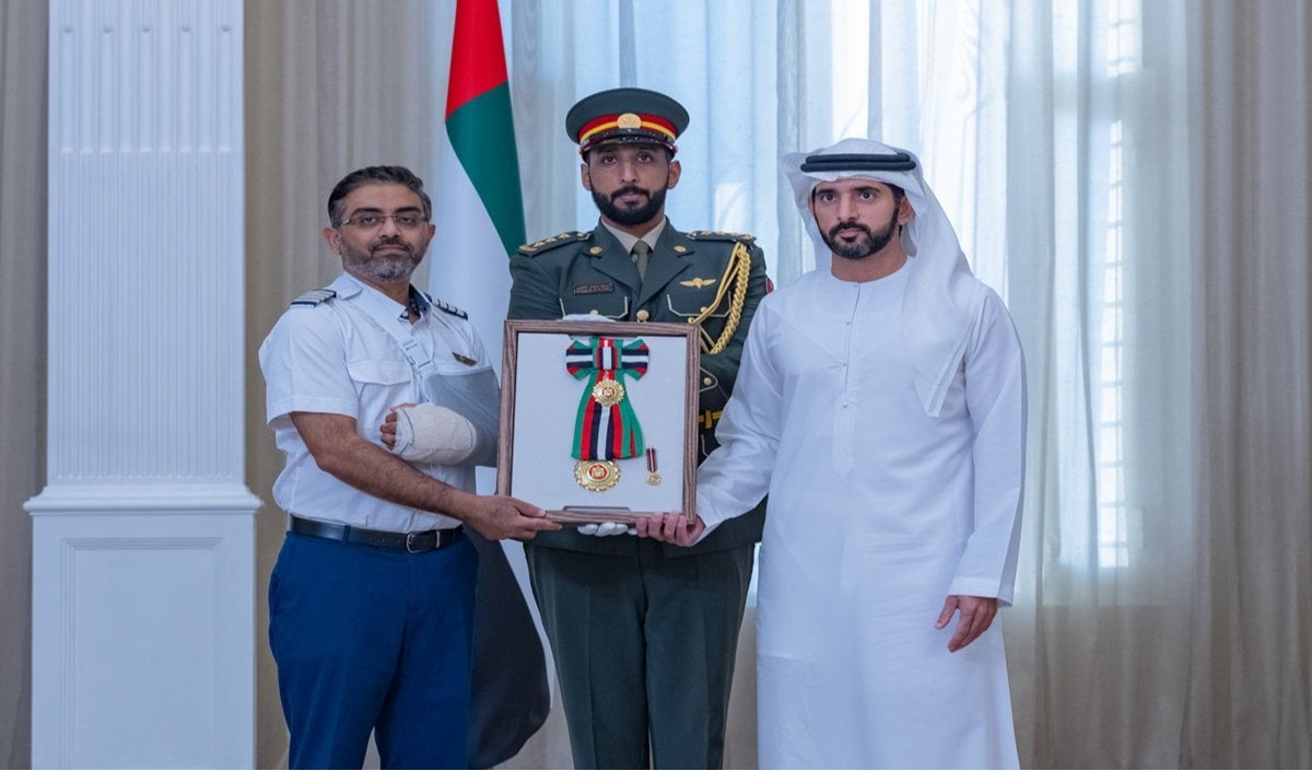 फ्लाईदुबई फ्लाइट के हीरो कैप्टन स्मित मच्छर का UAE में सम्मान, दुबई प्रिंस बोले- वे हमारी पहचान हैं