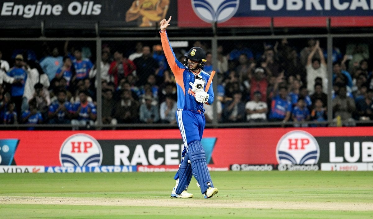 Team India के ओपनर Abhishek Sharma ऑकलैंड T20I में 49 रन बनाकर तोड़ेंगे बड़ा रिकॉर्ड Team India के ओपनर Abhishek Sharma ऑकलैंड T20I में 49 रन बनाकर तोड़ेंगे बड़ा रिकॉर्ड