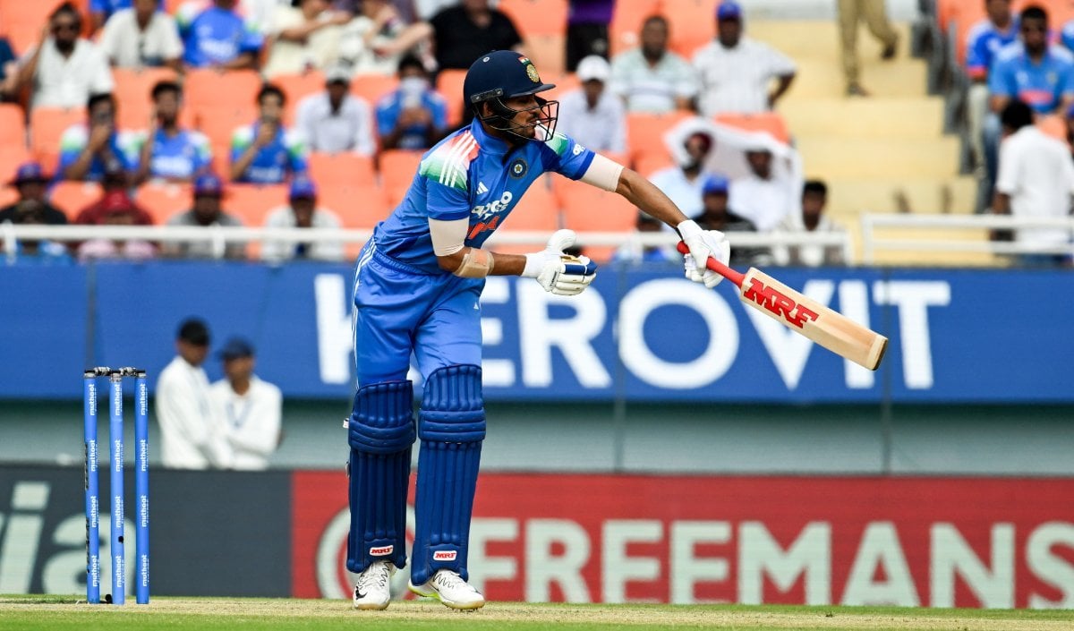 4 नवंबर से New Zealand के खिलाफ शुरू होगी ODI Series, Auckland पहुंचे कप्तान Shubman Gill 4 नवंबर से New Zealand के खिलाफ शुरू होगी ODI Series, Auckland पहुंचे कप्तान Shubman Gill
