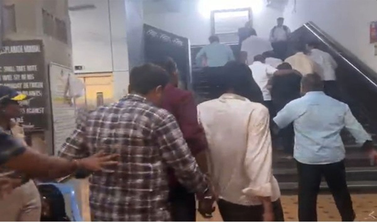 Tiger Shroff फायरिंग में लगा MCOCA, कोर्ट ने 11 आरोपियों को 6 नवंबर तक Police रिमांड में भेजा