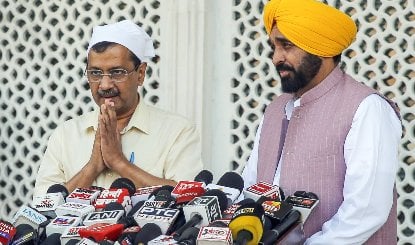 पंजाब चुनाव के लिए AAP PAC की बैठक, Arvind Kejriwal के घर उम्मीदवारों पर हुआ मंथन