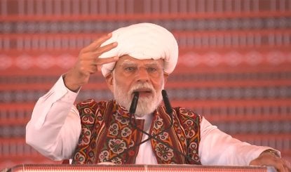PM-Kisan Installment जारी कर Opposition पर बरसे PM Modi: संकट में फैलाई जा रही अफवाहें