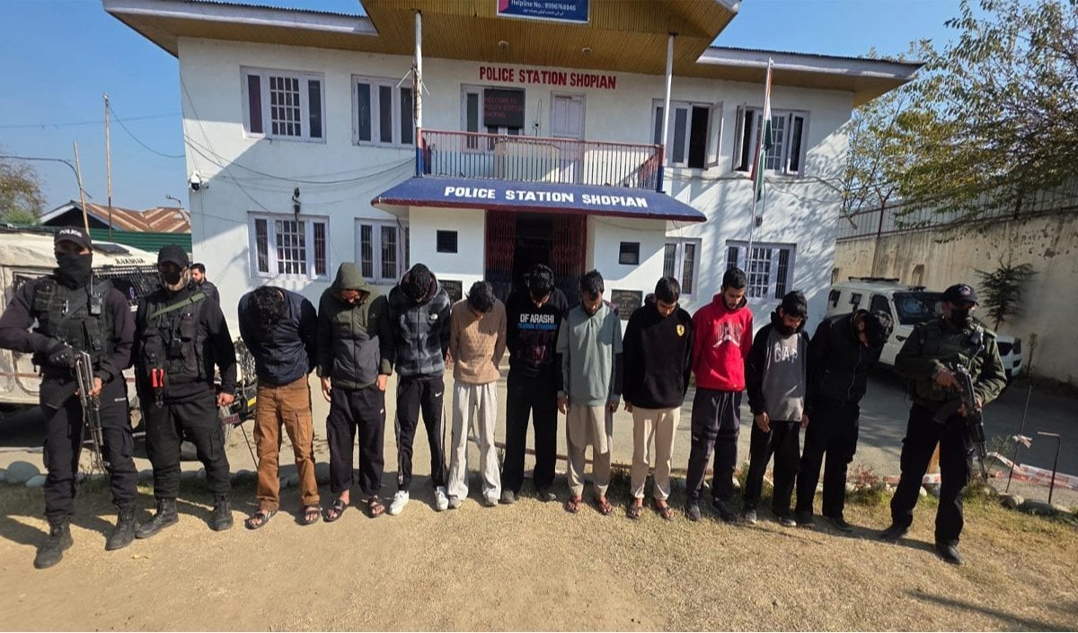 Digital Payment Apps से Terrorists तक पहुंच रहा था पैसा, Shopian में बड़े खुलासे से हड़कंप, 10 OGWs Arrested