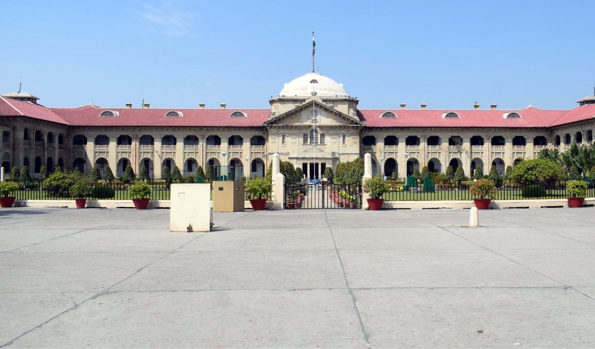 सोशल मीडिया पर लाइक बढ़ाने के बजाय करियर बनाने पर ध्यान दें युवा अधिवक्ता : इलाहाबाद उच्च न्यायालय