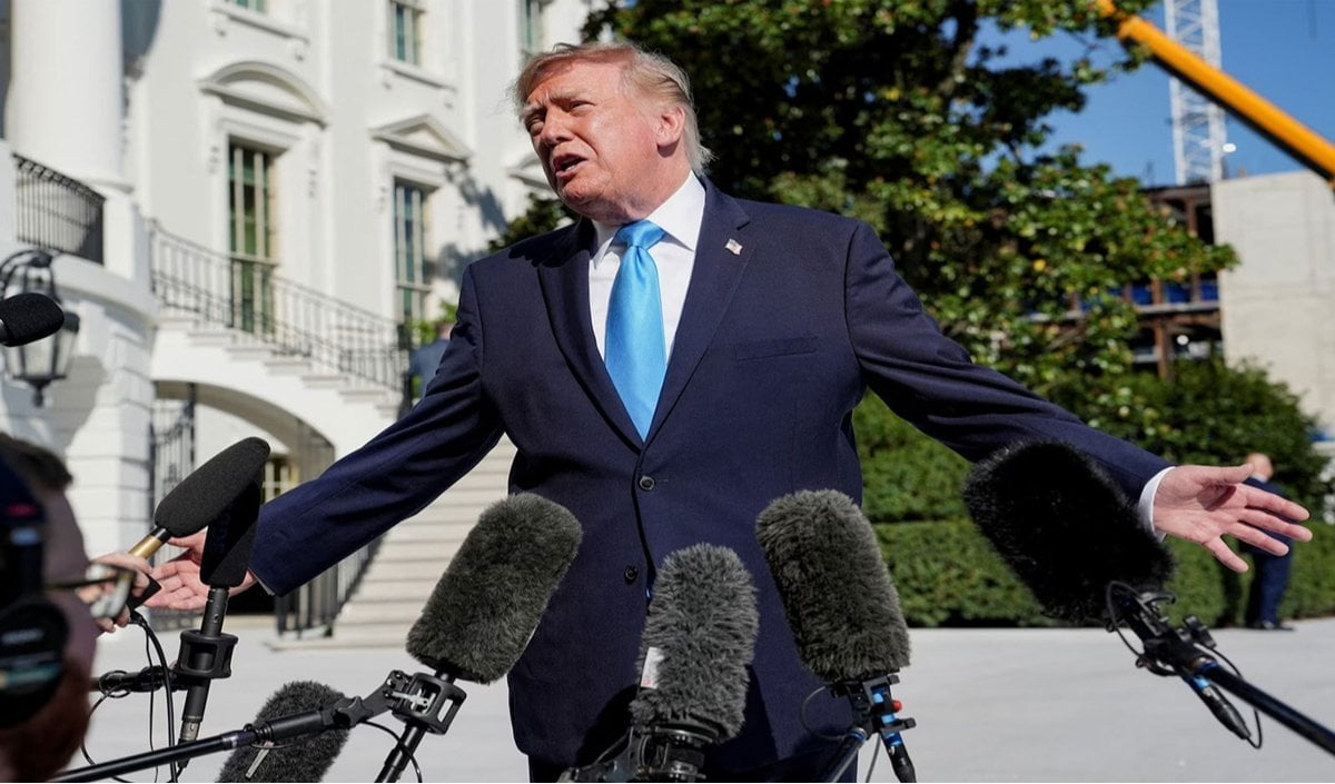 US Aircraft को UK से हटाने पर Donald Trump की दो टूक, Iran को भुगतना पड़ेगा अंजाम