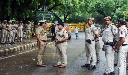 Delhi Police और RAF के लिए Body Camera अनिवार्य नहीं, Delhi High Court का PIL पर आदेश