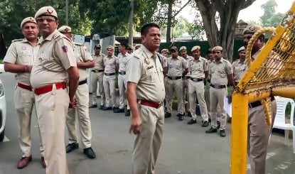 Jantar Mantar पर प्रदर्शन के लिए 10 दिन पहले Delhi Police से मंजूरी लेना अनिवार्य
