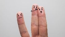 Friendship Tips: कॉलेज की दोस्ती में भी प्राइवेसी जरूरी, इन 5 बातों को रखें अपने तक