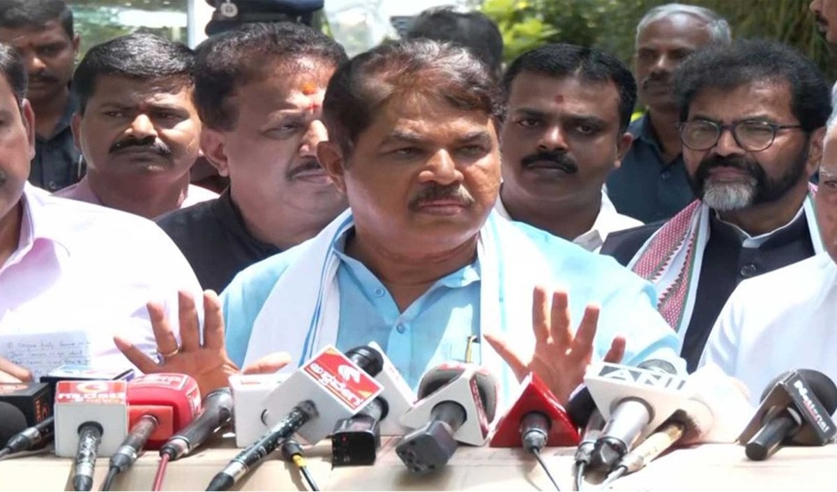 सड़क पर प्रदर्शन से Election Commission नहीं हटेगा, Congress पर बरसे R Ashoka