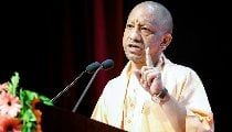 Yogi Adityanath का तंज: Rajya Sabha Election से तय हुआ 2027 का गणित, 80-20 की लड़ाई