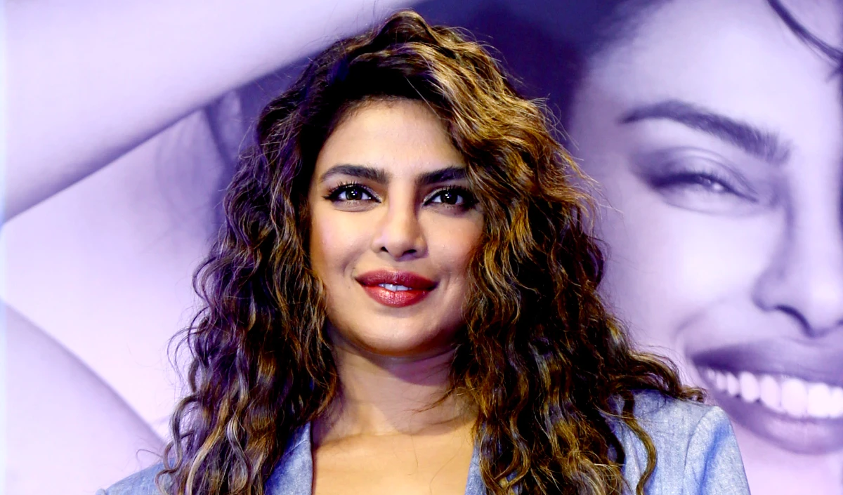 '30 की उम्र में करियर दोबारा शुरू करना डरावना था', Priyanka Chopra ने Bollywood छोड़ने के फैसले पर तोड़ी चुप्पी