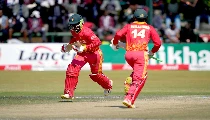 T20 World Cup 2026 में महा-उलटफेर! Zimbabwe ने कंगारुओं को चटाई धूल, Australia को 23 रनों से रौंदा