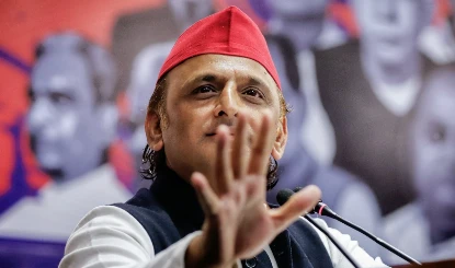 CM का फुल फॉर्म करप्ट माउथ, शंकराचार्य मुद्दे पर अखिलेश यादव ने योगी आदित्यनाथ पर निशाना साधा