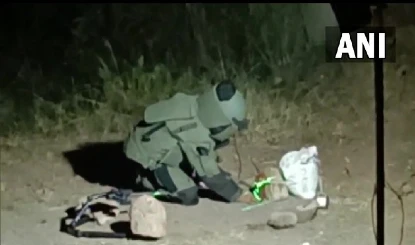 Lucknow Civil Court में बम की धमकी से हड़कंप, Bomb Squad और डॉग स्क्वॉड ने संभाला मोर्चा