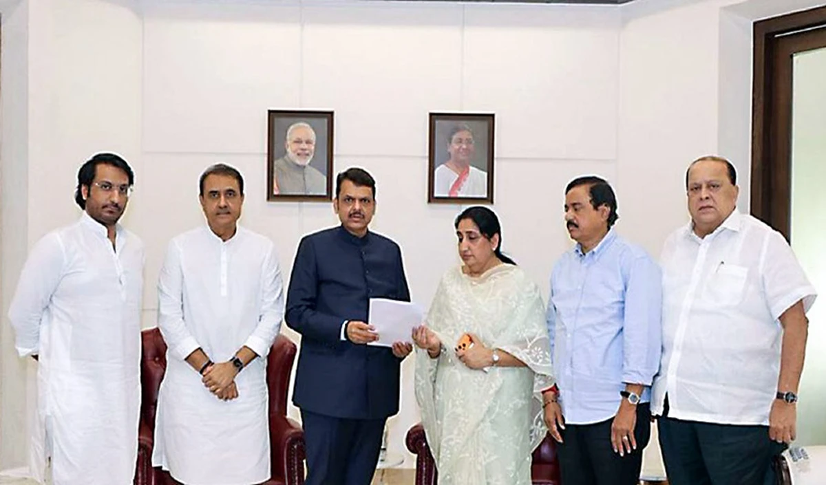 Baramati Plane Crash: अजित पवार की मौत की होगी CBI जांच? सुनेत्रा पवार ने CM Fadnavis से की मांग