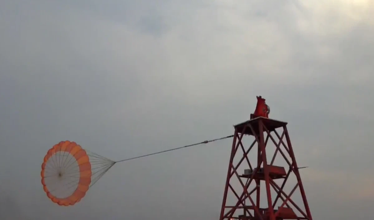 Gaganyaan Mission को मिली बड़ी सफलता, DRDO-ISRO ने ड्रोग पैराशूट का किया सफल Test