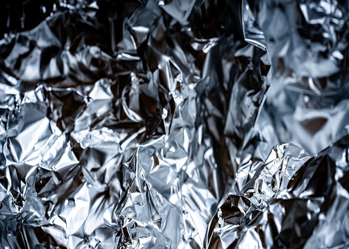 Health Tips: Aluminium Foil के Side Effects जानकर चौंक जाएंगे, Family की सेहत के लिए अपनाएं ये उपाय