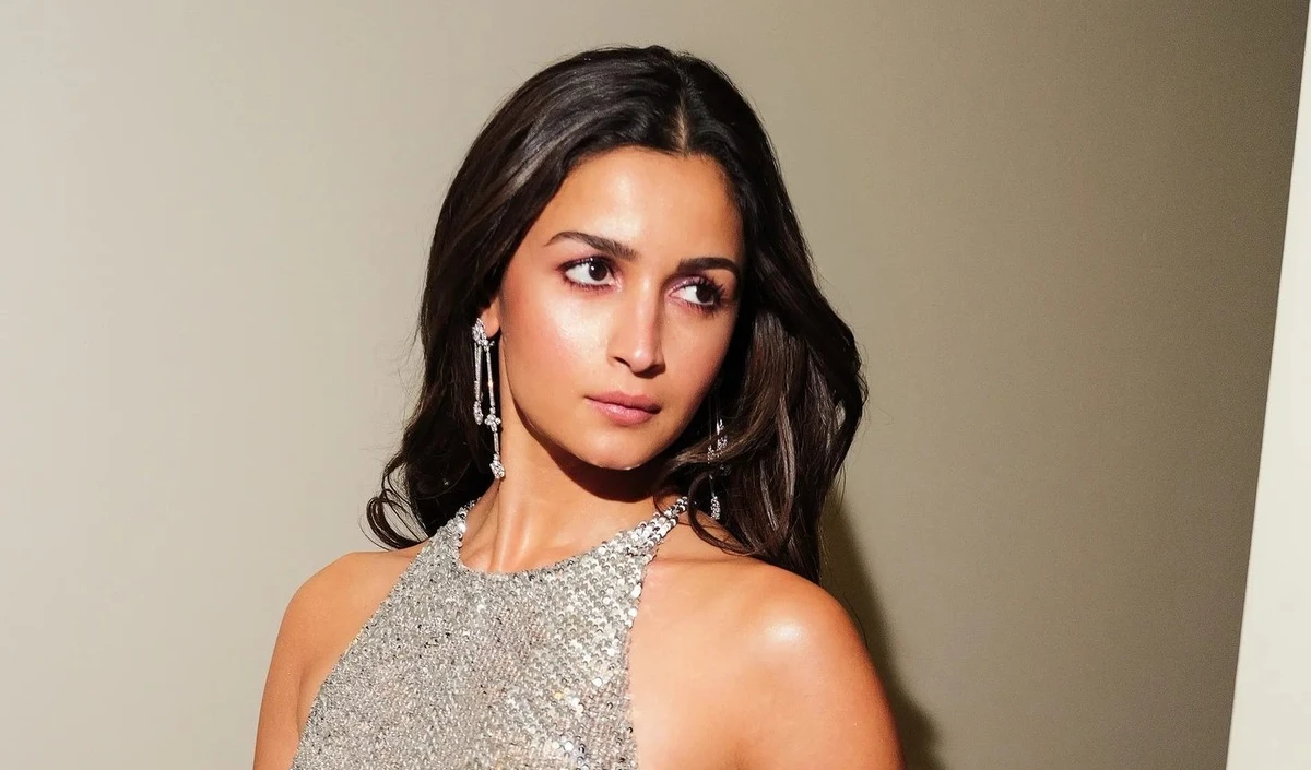 Alia Bhatt Alia Bhatt