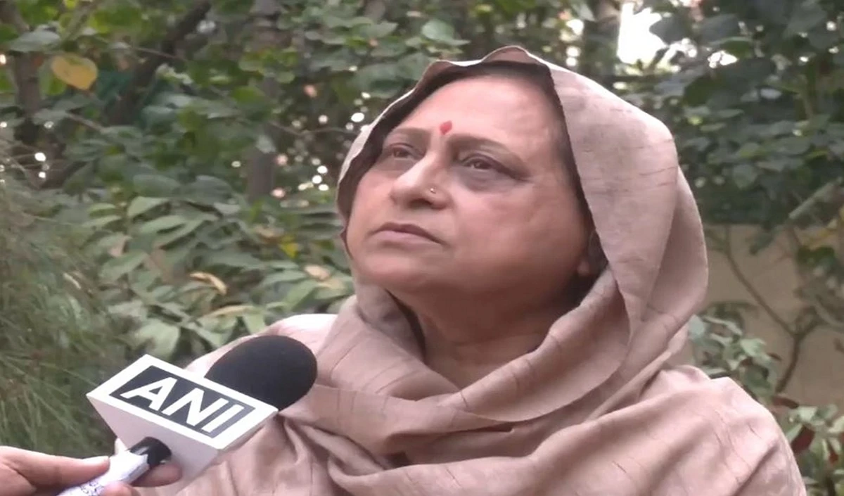 मुझे बेटे पर गर्व है, IYC Chief की Arrest के बाद मां का Youth से आह्वान- देश के लिए सोचो