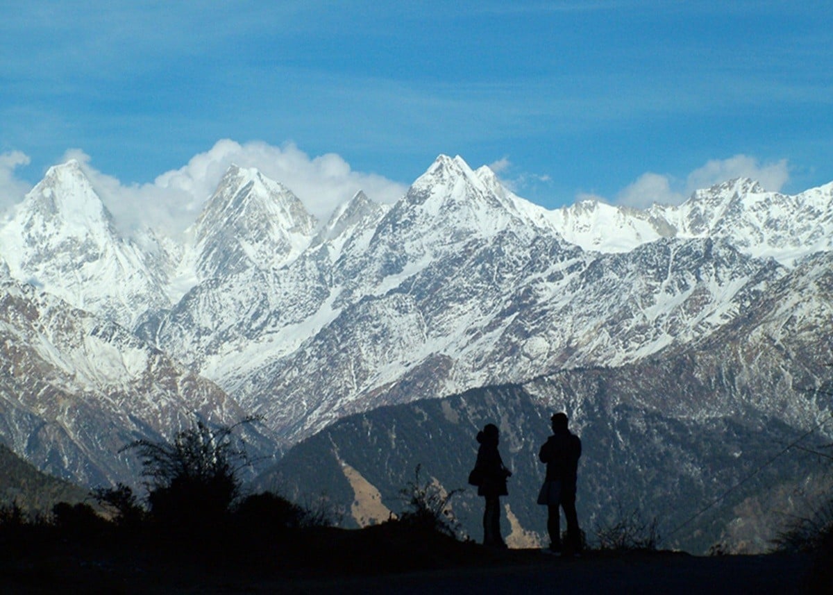 Travel Tips: North India में पारा 3 डिग्री तक लुढ़का, घूमने के शौकीनों के लिए Best Time, देखें Top Destinations