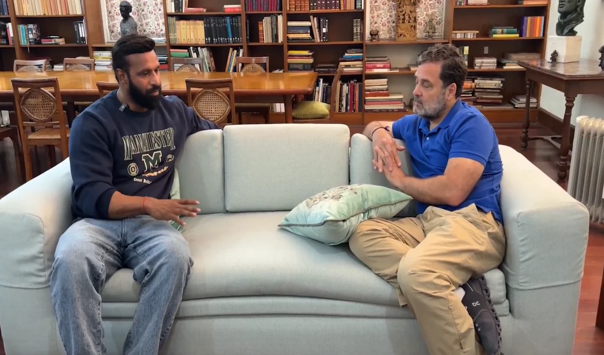 Rahul Gandhi ने की Kotdwar के दीपक की तारीफ, कहा- 'असली देशभक्ति, तिरंगे-संविधान को बचाया'